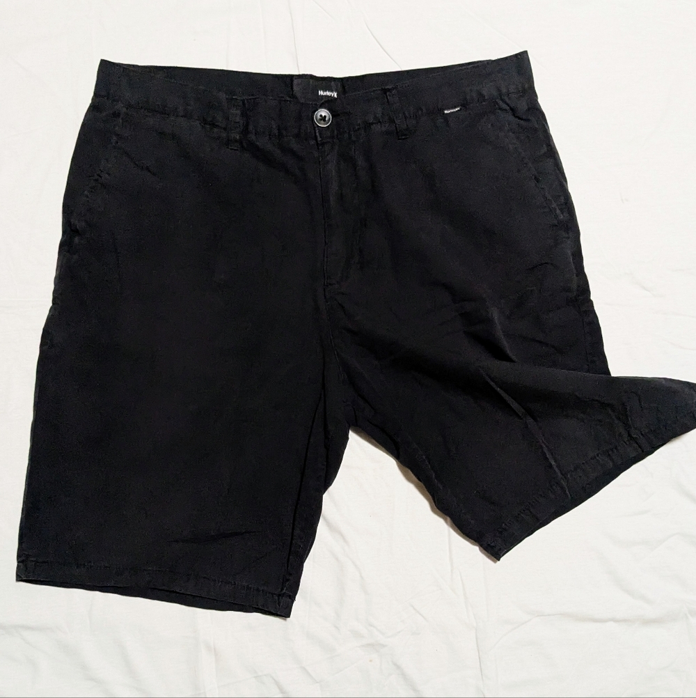 Hurley Black Shorts 9" Inseam Cotton Sz 34 GUC Hiking Casual Long